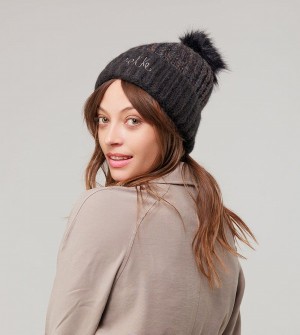 Anekke Black Knitted Beanie With Pompom Cappelli | LY6397520