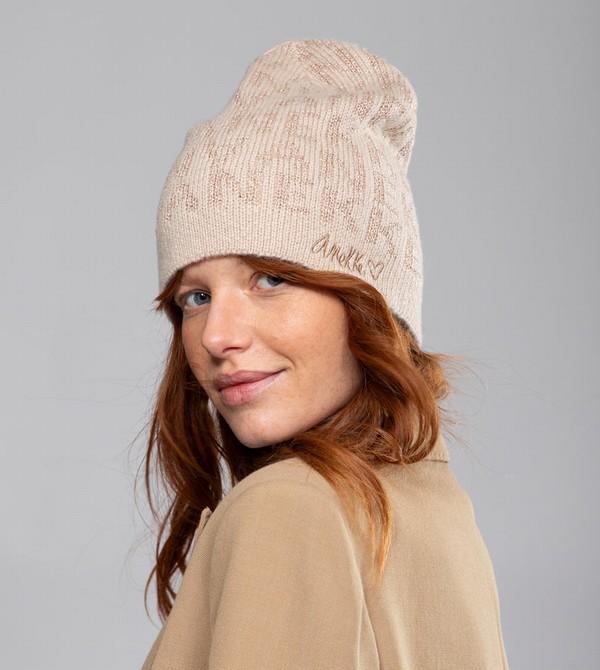 Anekke Beige Contemporary Knit Cappelli | UK9805367