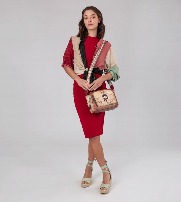 Anekke Peace & Love Camel Rectangular Borse Crossbody | HR5780431